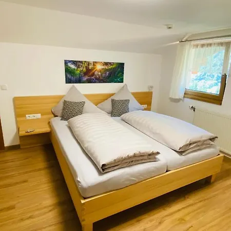 Gæstehus Garni Enzian 3*