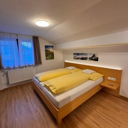 Garni Enzian 3*