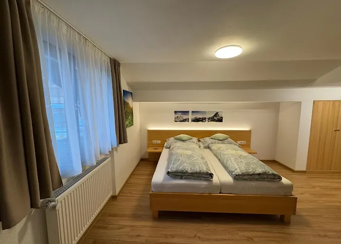 Garni Enzian Gasthof 3*