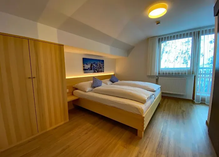 Garni Enzian Gasthof